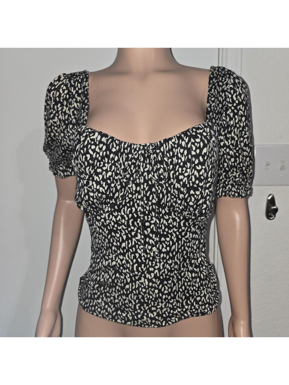 Ophelia Roe Women's Sz S Off-Shoulder Cinched Animal Print Boho Peasant Top
